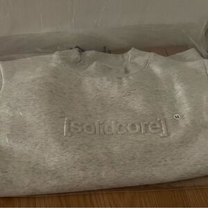 [solidcore] Brand New Solidays 2025
Mock Neck in Grey Size M